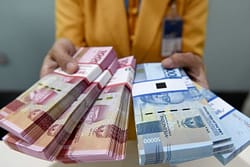 Rupiah Melemah Karna Perang Eropa Timur