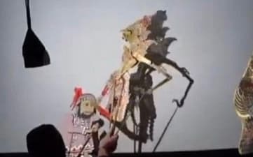 pertunjukan wayang khalid